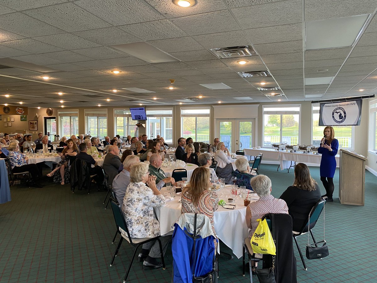 Thank you to all who joined us at our Spring Banquet last night! It was an evening full of an engaging lineup of speakers. Thanks especially to @MalloryMcMorrow and @CurtisHertelJr for being our keynote Speakers and inspiring our attendees to keep being involved.