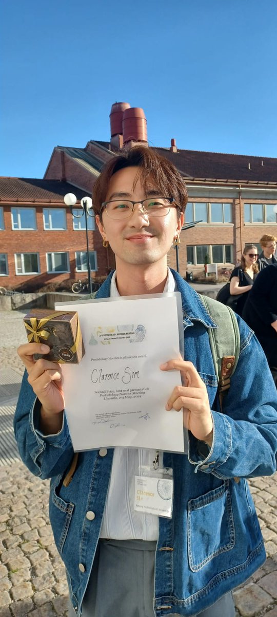 We leave Uppsala thinking about the next Protistology Nordics Meeting! Big thx to <a href="/JamyMahwash/">Mahwash Jamy</a> at al for a diverse program w/ many exciting talks! The GEEK lab &amp; UiO gang goes back home with an award for 2nd best long talk thanks to Clarence Sim!! ☺ <a href="/biovitenskap/">Department of Biosciences, University of Oslo</a> <a href="/ntu_ase/">Asian School Of The Environment</a>