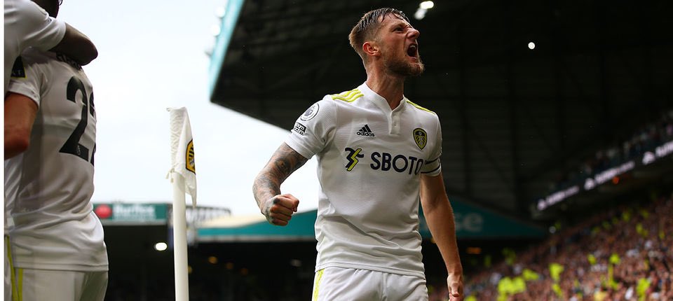 Today may be Liam Cooper’s last league game for Leeds. His contract ends next month. Our club captain deserves a monumental reception after 10 seasons of leadership & service. 283 apps 220 starts as captain 80 clean sheets 11 goals 10 seasons 1 Championship title Skipper 💙💛