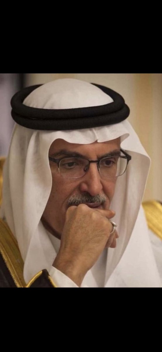 انطفى ضي الحروف 💔💔💔

 #بدر_بن_عبدالمحسن