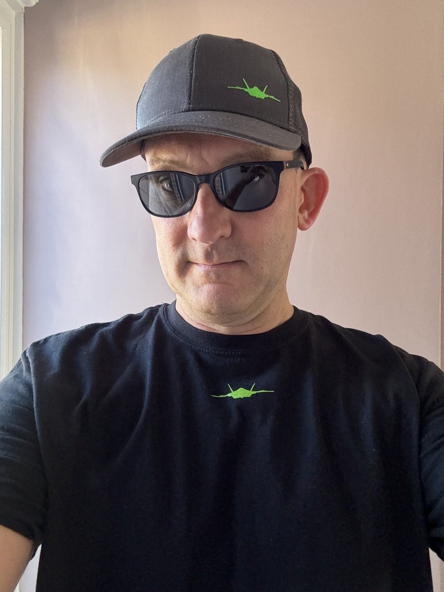 Off to scout out a castle as a venue for a solar astronomy event.🔭 with <a href="/UkBlakey/">Blakey🏎💨🛩🚀🔭☔️</a> <a href="/TiptreeGazers/">Tiptree Star Gazers</a> #astronomy #F35