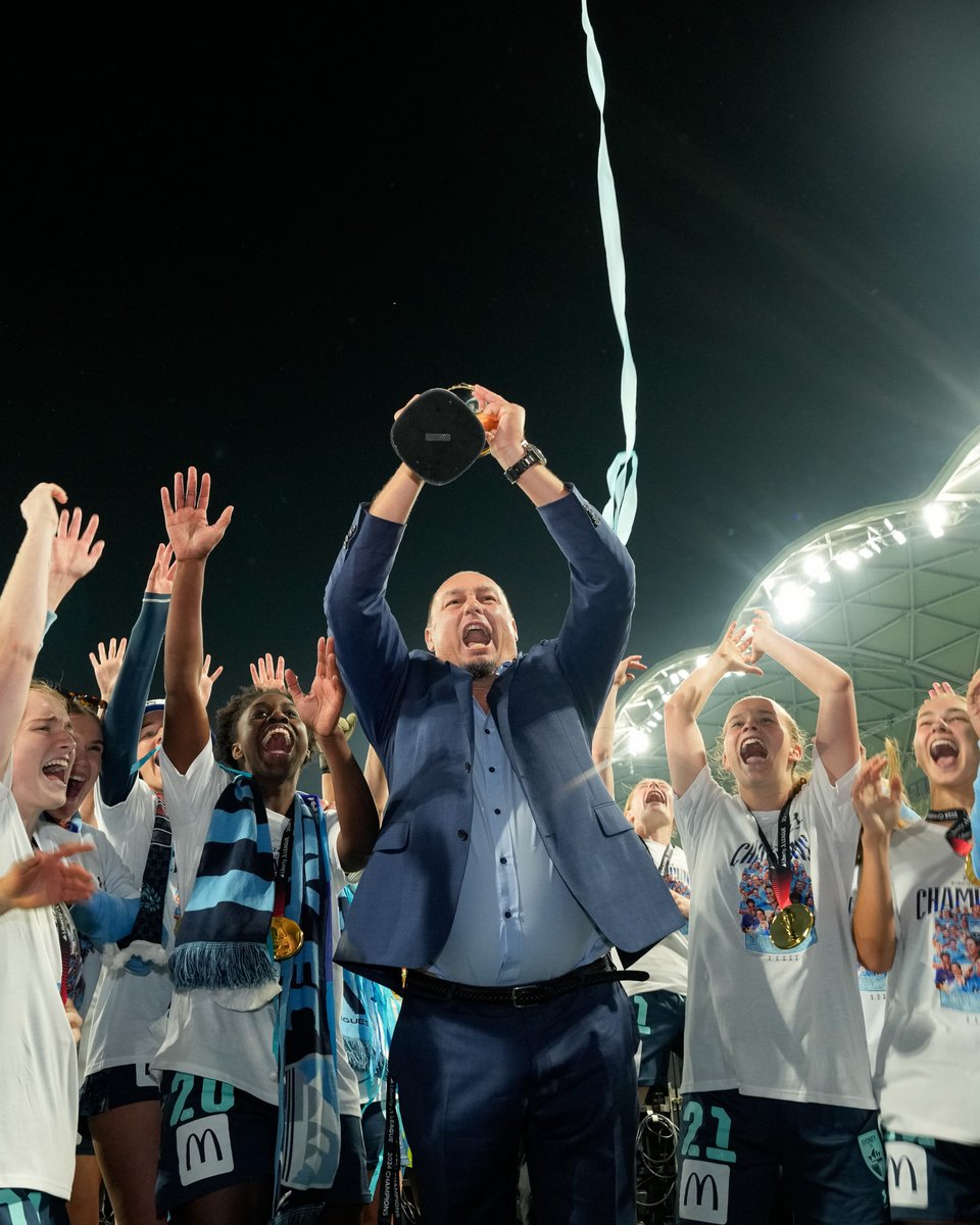 Another year. Another trophy. Ante Juric’s Liberty A-League coaching record is absurd 🤯

📅 7 seasons at <a href="/SydneyFC/">Sydney FC</a>.
😮 7 Grand Finals.
🏆 3 Premierships.
🥇 3 Championships.

Year after year, his teams just win.
