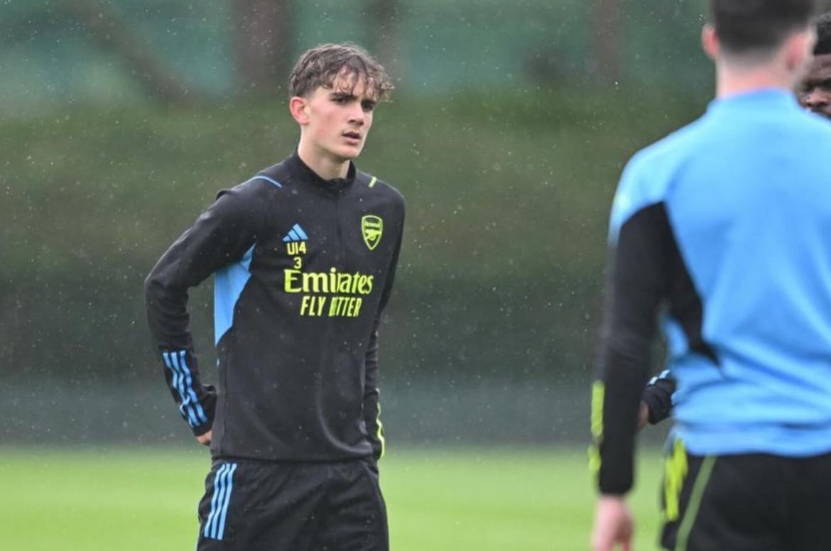 After training with the first-team yesterday, 14 year-old Max Dowman is starting in the NLD, against Tottenham, in the U18’s Premier League. 💥😳

𝐀 𝐓𝐎𝐏 𝟐𝟒 𝐡𝐨𝐮𝐫𝐬 𝐟𝐨𝐫 𝐚 𝐓𝐎𝐏 𝐭𝐚𝐥𝐞𝐧𝐭. 💎🕣