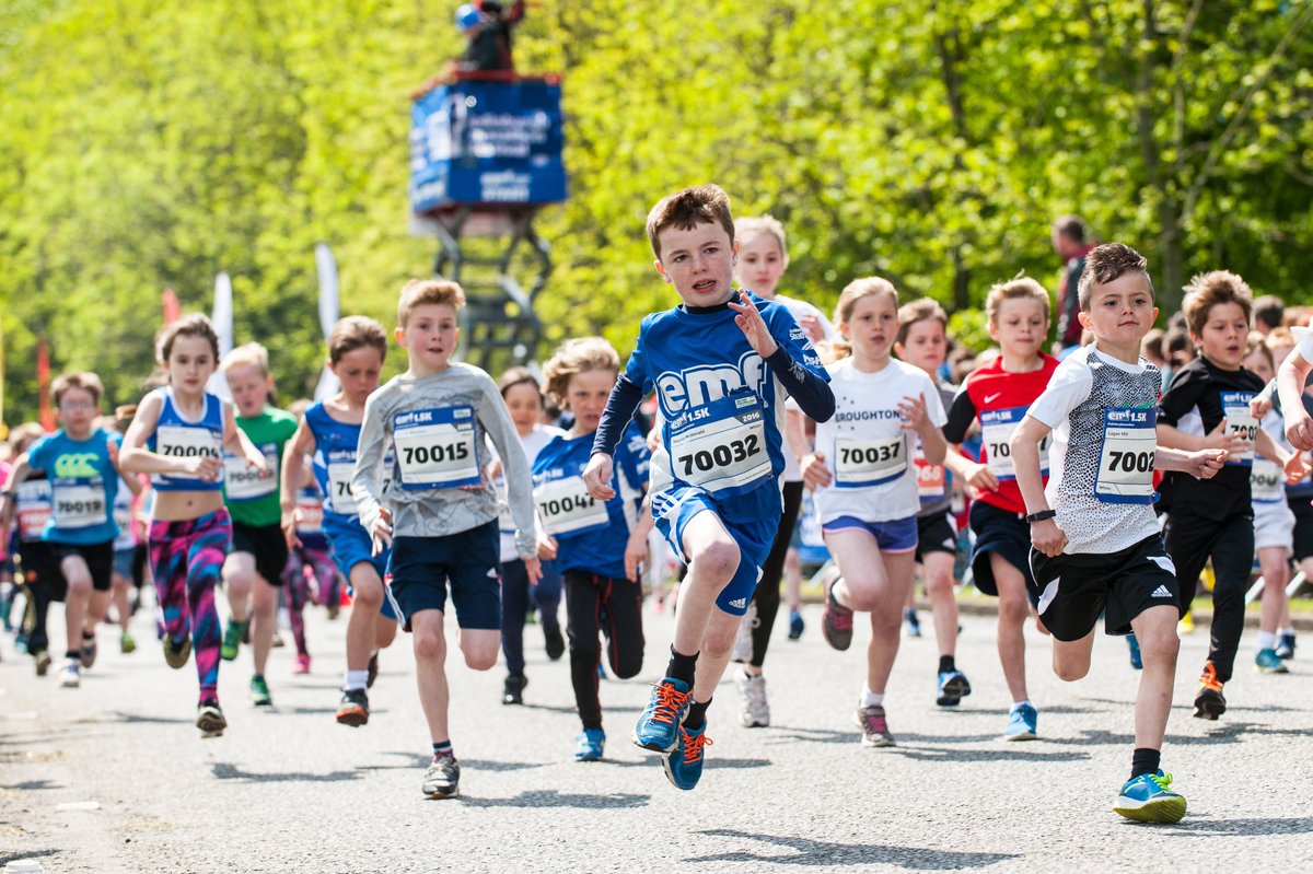 You're never too young to join the movement to end homelessness! We have spaces in the Junior Edinburgh Marathon Festival events, like the Kids Kilometre and Junior 5k event on Saturday 25th May. Entry is free with a Social Bite place, so register now 👉 edinburghmarathon.com/charity/social…