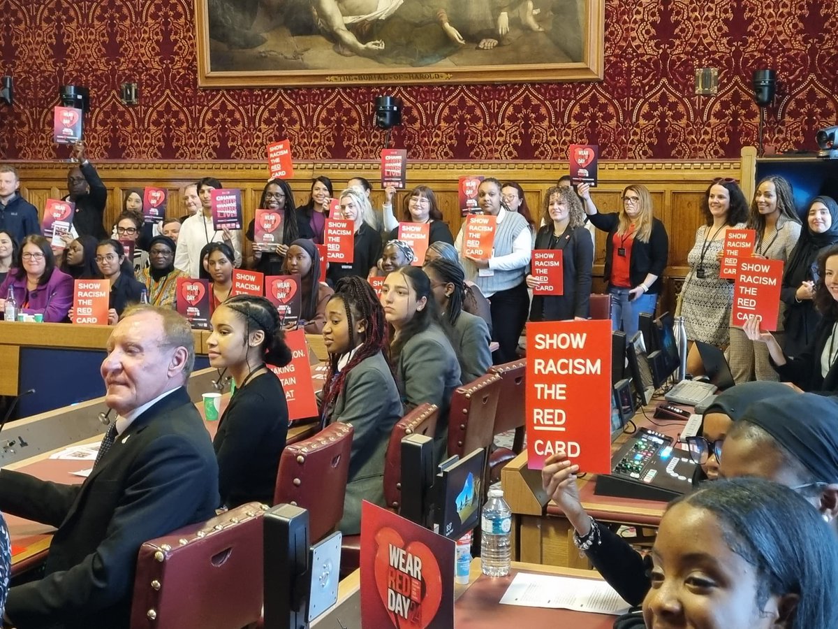 Thanks to everyone who attended our 'All Party Parliamentary Group' meeting this week. Thanks to our APPG Secretary @KimJohnsonMP, Chair @ChrisStephens and Christine Blower. #ShowRacismtheRedCard @GedGrebby @CatMcKinnell @MigrantVoiceUK