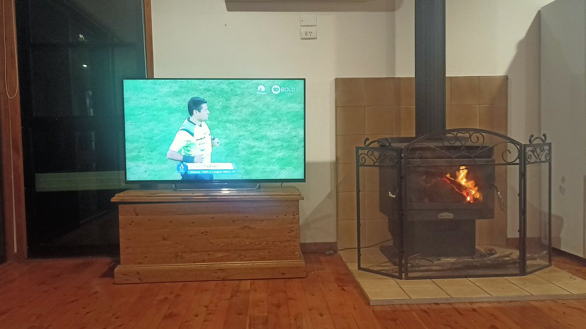 Go #thirdteam watching from my new digs #chilly #winteriscoming #SYDvMAC