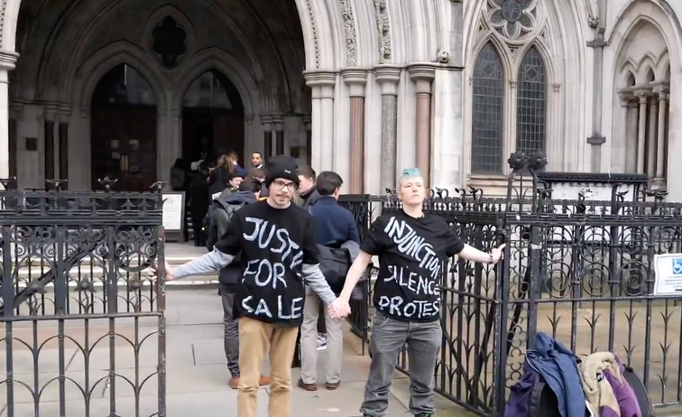 Callum Goode was one of the ones arrested during the protest at #Peckham #JustStopIt I've long said, all these groups and activists are one and the same. He needs jailed. bbc.co.uk/news/uk-englan…