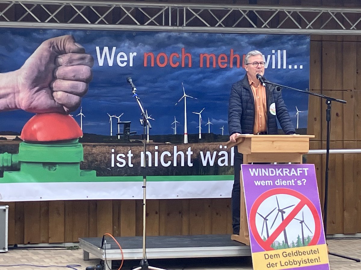 Ich bin heute mit Albert Weiler beim Waldkampftag in Thüringen. Gegen die Zerstörung von Natur, Landschaft und Heimat durch Windkraftanlagen. Dem Windwahn ein Ende setzen!
#WerteUnion