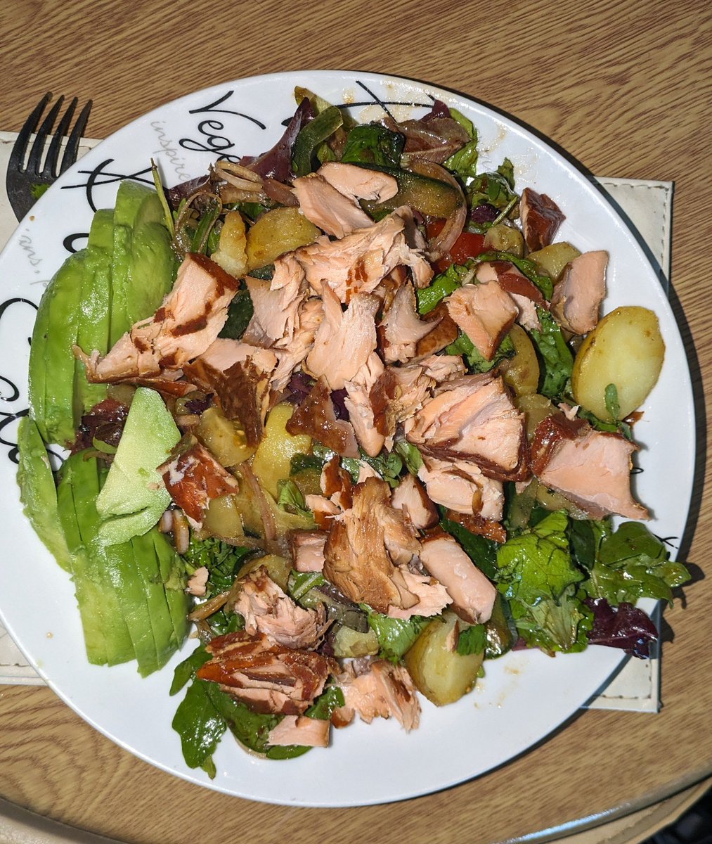 @sat_jamesmartin Niiiiiice. I did Salmon Teriyaki salad in a Teriyaki dressing last Sunday 💪😋