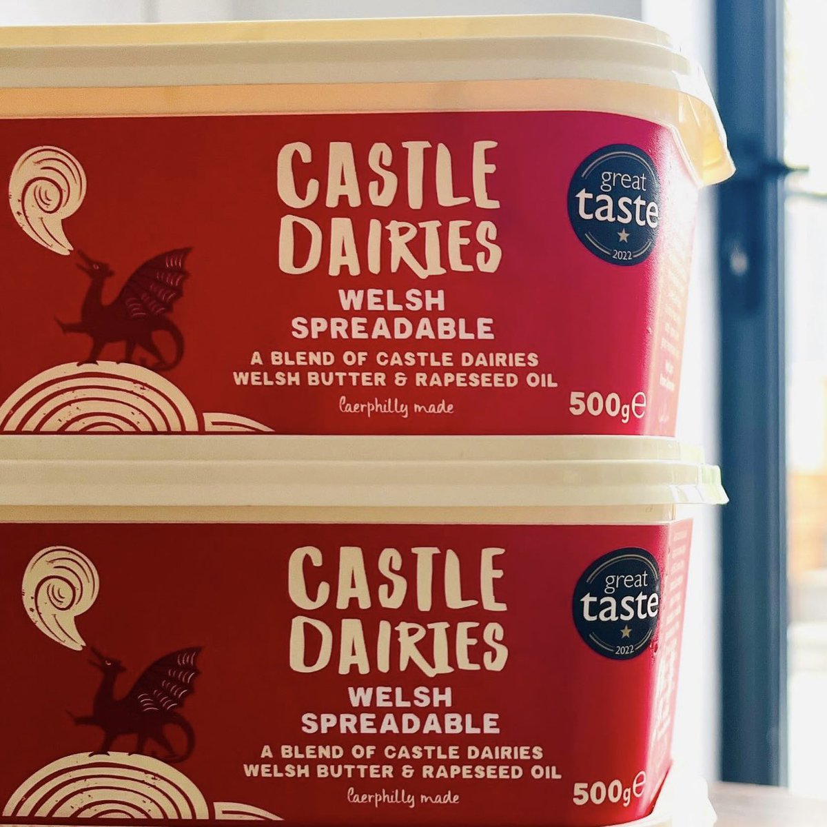 We’re back in @AldiUK by popular demand - as of Monday 6th May🙌🏽🥳 Pick up a tub this #bankholidaymonday & elevate your breakfast🍞🥓🍳🥞🧈 Wales stores only🏴󠁧󠁢󠁷󠁬󠁳󠁿. #castledairies #dairy #butter #spreadable #aldi #wales #bankholiday #bankholidaymonday #backbypopulardemand