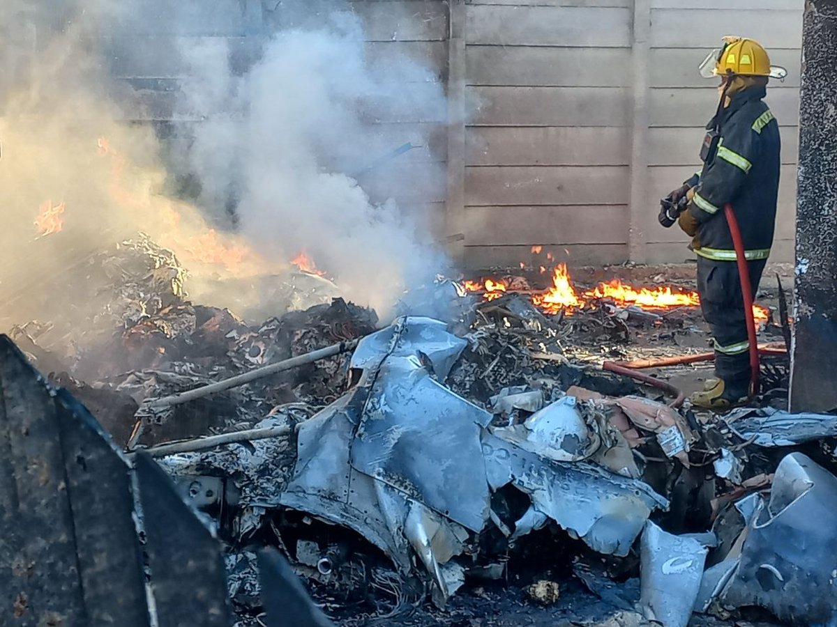 JUST IN: Westair Aviation has revealed that the three people who died in a plane crash in Windhoek yesterday were pilot Rozanne De Beer-Olivier (33), pilot Ruan van Schalkwyk (24) and engineer Andre-Armand Lubbe (25). #NamSunNews