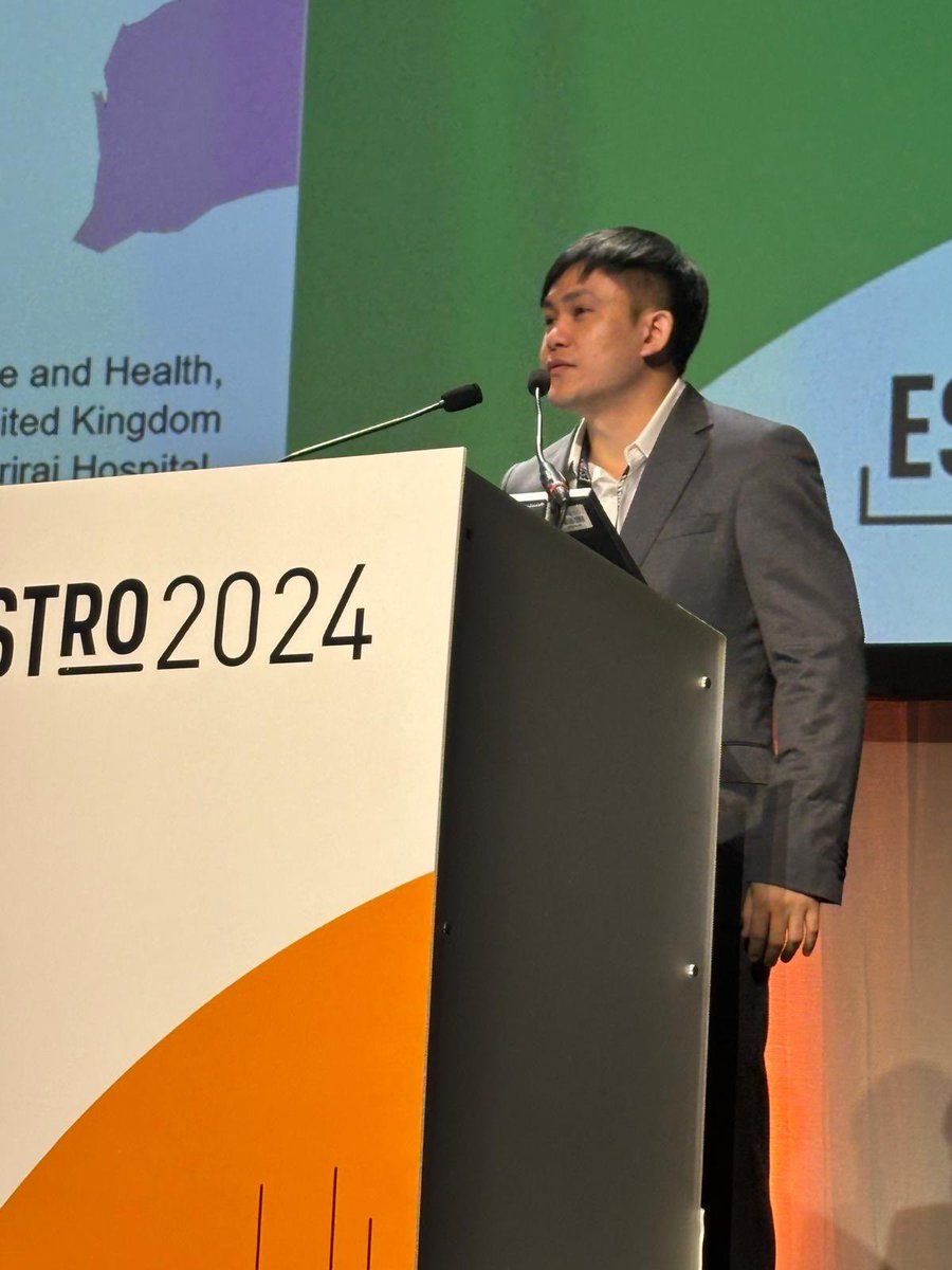MCRCnews's tweet photo. 👀 

@OfficialUoM’s Tanwiwat (Break) Jaikuna demonstrated that our image-based data mining approach performs well in breast cancer patients. 

This hypothesis generating study could help us understand which patients are at risk of persistent pain after radiotherapy 👥 https://t.co/xL0ppATinI