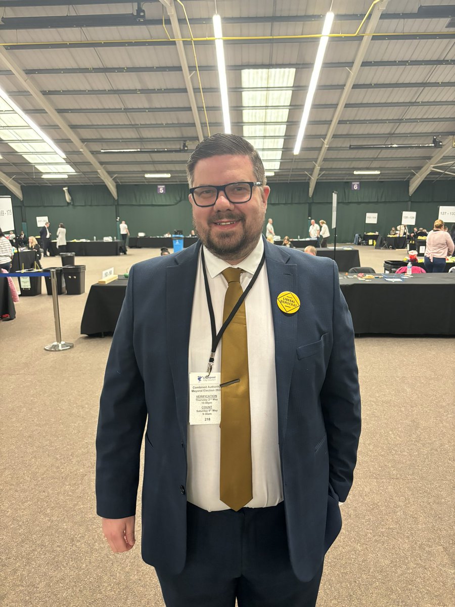 Grabbed a minute with Liberal Democrat candidate @robmcuk who said he was hopeful of a second place finish. He said turnout was “not a ringing endorsement for Labour” and his position would depend on areas where other elections were being run