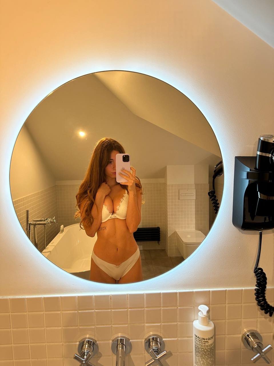 Anna Malygon on X: Do you like it when Im naughty 😈?  t.cotEJRb8w2n9  X