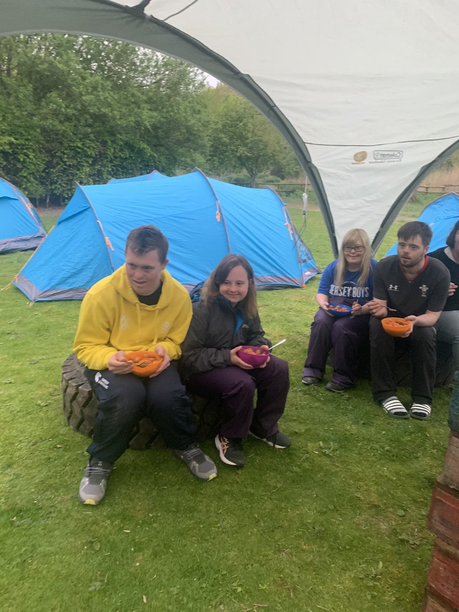 SteveE_Derwen's tweet photo. Check out @DofE Team Silver @DerwenCollege on practice expedition https://t.co/1SyNlWKJW1