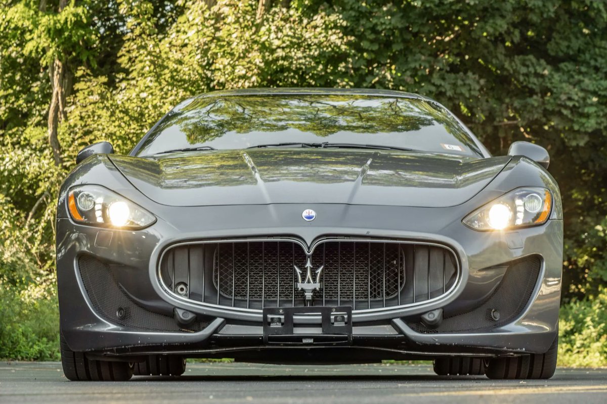 Maserati Granturismo.