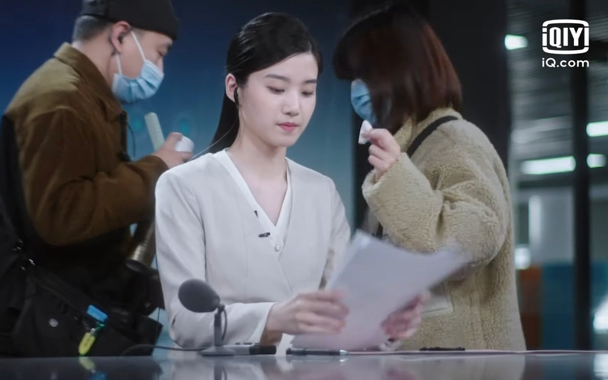 dramateaque's tweet image. One (rookie) actress, four roles 🎞️

So nice to see how #LuYuxiao has been improving her acting chops across genres and characters both ✨

#SeeYouTomorrow #ParallelWorld #MyJourneyToYou #BlossomsInAdversity