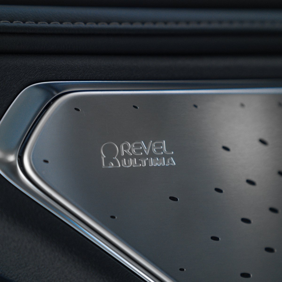 Your happy place. From the warm welcome of the Lincoln Embrace sequence to the 28 thoughtfully-designed speakers of the available Revel Ultima 3D Audio System, the all-new #LincolnNautilus SUV is a revitalizing space from the inside out.