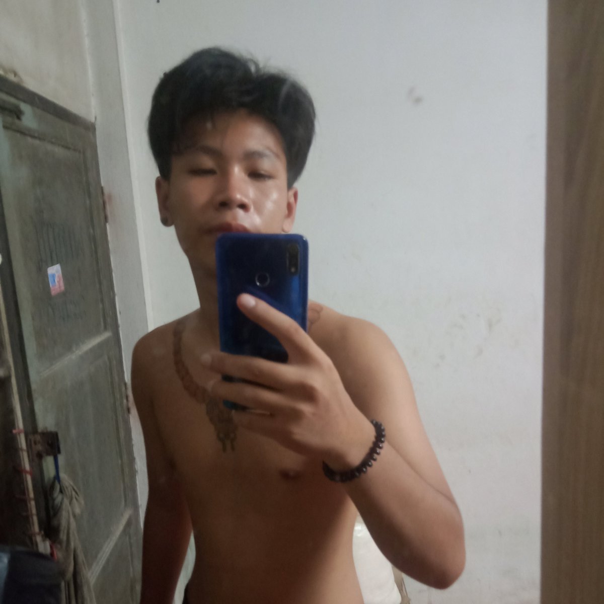 ScanM53774833's tweet photo. เหงามาก มาหาหน่อย😊😝
#อ้อมใหญ่ https://t.co/aXEPfCsAlv