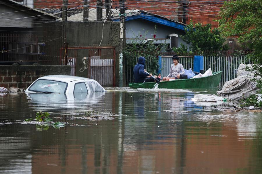 Confirman 40 muertos por inundaciones en Brasil (+Detalles) #donnalisi #oriele #prelemi #Donalisi #perletti 2001online.com/internacionale…