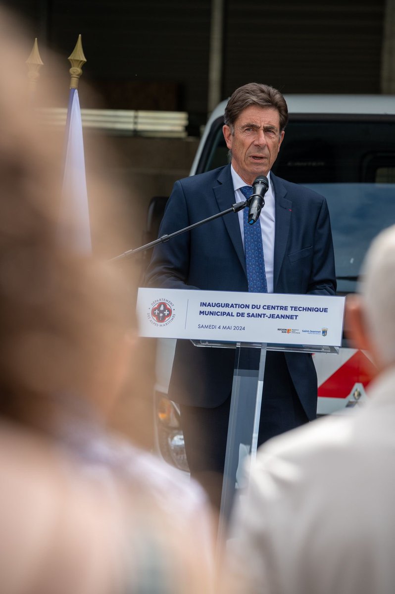 Le couple département-commune, c’est la force des territoires ! C’est sous un beau soleil et au pied des Baous à Saint-Jeannet avec la Maire Julie Charles, la Vice-présidente @anne_sattonnet que nous inaugurons le nouveau centre technique municipal. Un centre qui réunit