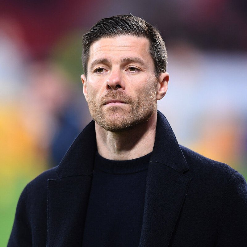 Xabi Alonso: 'İlham aldığım iki teknik direktör Savunma anlamında Diego Simeone Hücum presi anlamında ise Galatasaray teknik direktörü Okan Buruk'.