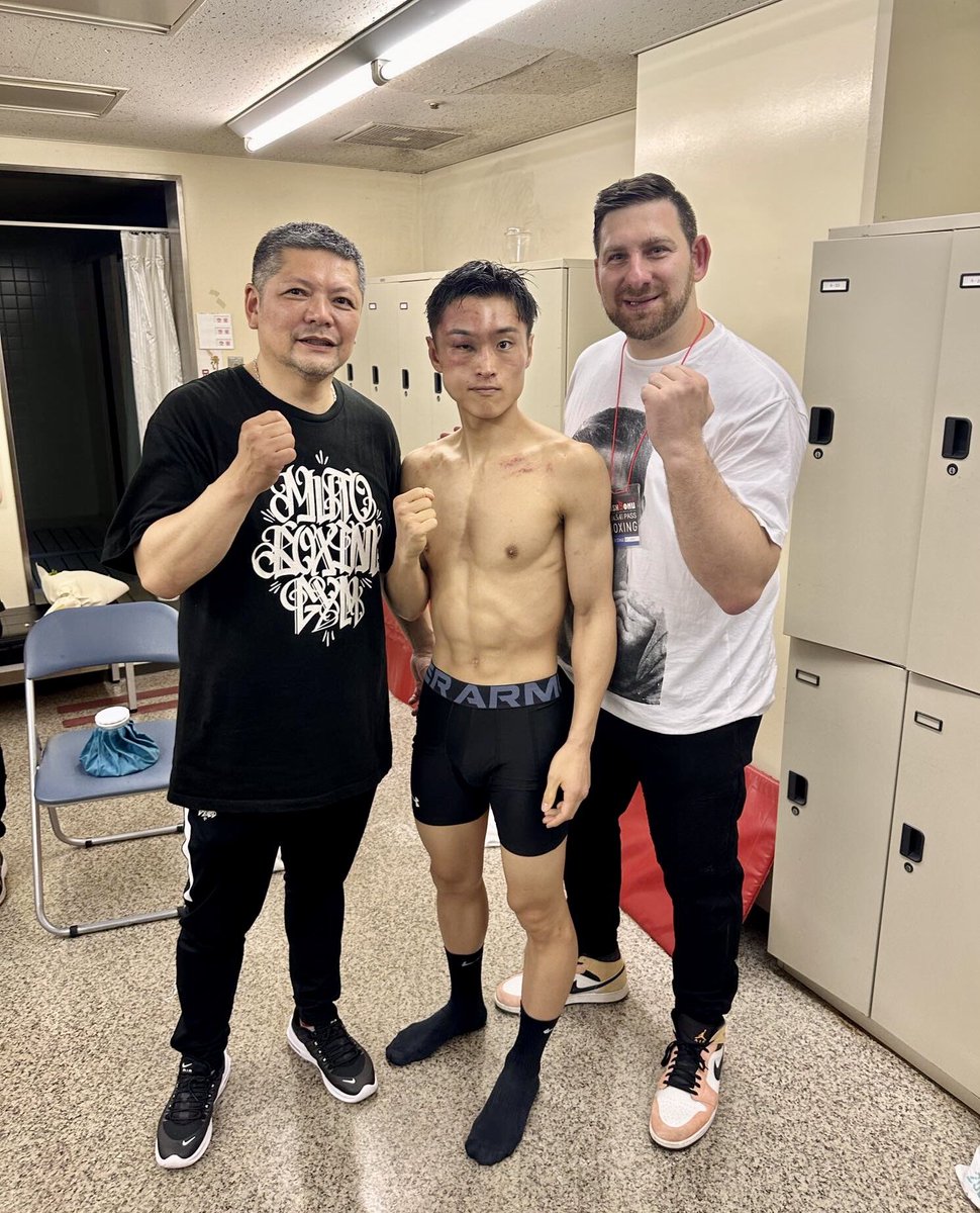 World Champ #11 🎉🥊🇯🇵 Blessed to work with ultra gifted southpaw speedster Ryosuke Nishida and my dear pal Takashi Edagawa! Tonight he fought a terrific, rugged champ in Emmanuel Rodriguez in the trenches & came out the clear victor. Your NEWWWW IBF World Bantamweight Champion!