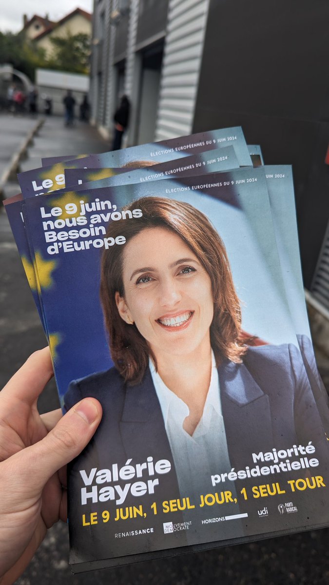 ⭐ Ce matin entre Épinay sur Seine et Villetaneuse pour rappeler que le 9 juin c'est 1 seul jour, 1 seul tour !

Votez  @BesoindEurope 🇪🇺