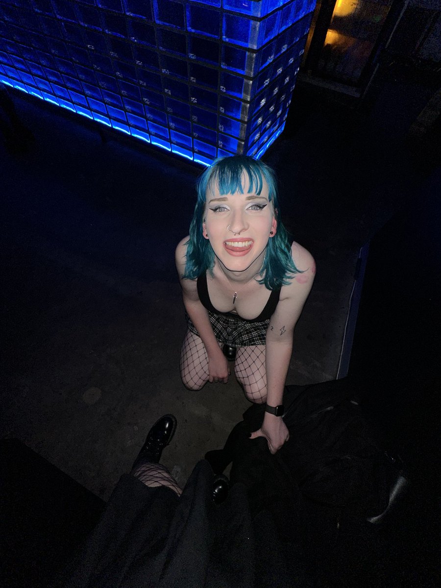 Ellebound_'s tweet photo. Anyways, here’s a dump of the last lil while. Trying to enjoy the lil things https://t.co/msCCBk8e5l