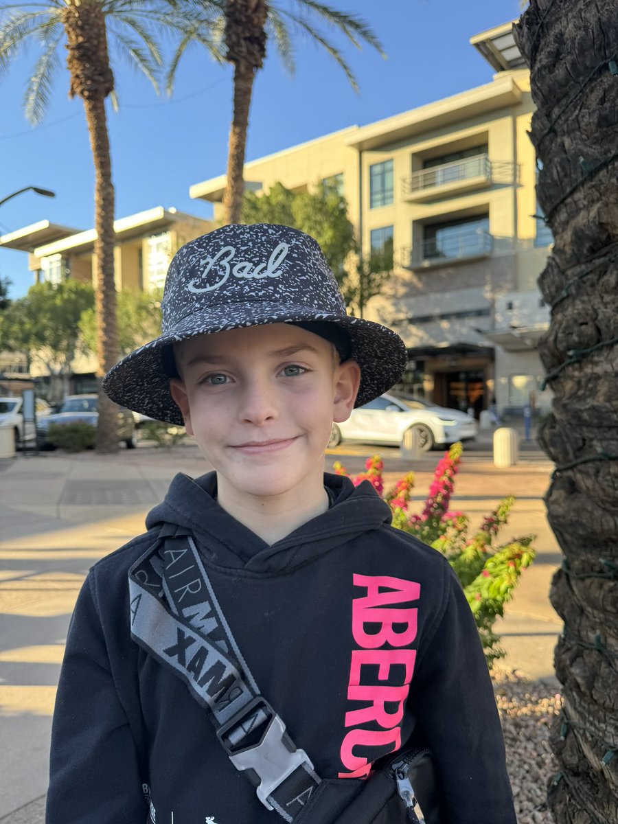 Hooksy33's tweet photo. Happy bday to our #10. Proud of you buddy. Your huge heart and endless energy make you pretty special. We love you so much. Have a great day on the ball field. #Doubledigits. #TanMan. #ourlittleman. https://t.co/1Fdz4KyjDZ