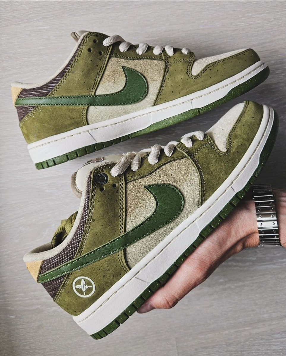 SneakerVisionz's tweet photo. Unreleased Yuto Horigome x Nike SB Dunk Low 🫒 https://t.co/ehgOsD2XAY