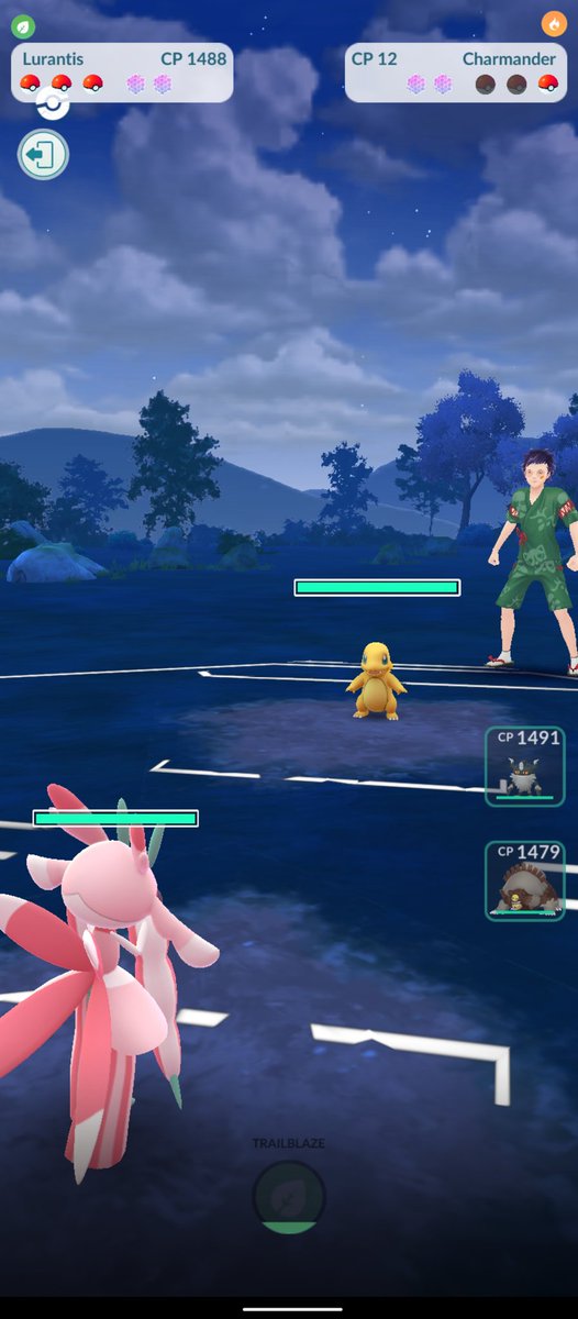 JaneMarinka's tweet photo. Why the heck my game always froze before I win the GBL? 

#PokemonGO https://t.co/oeZHYBoFqA