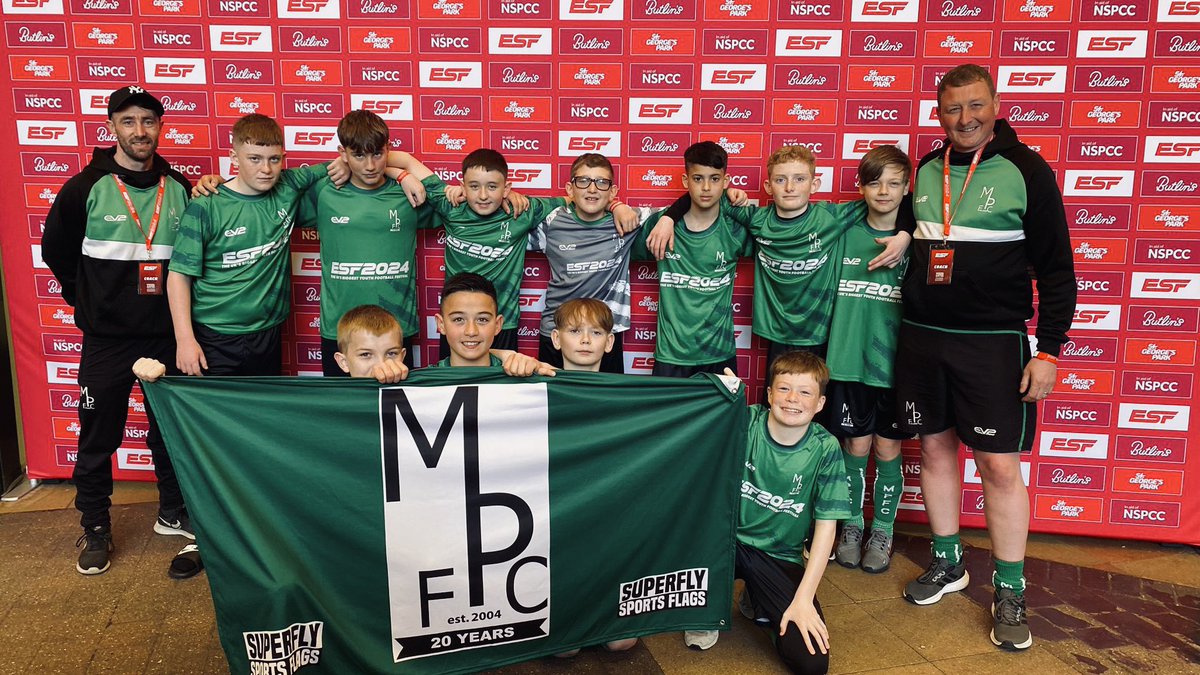 Best of luck to @middletonparkfc U12s pictured here as well as both the U9s and U10s who are competing at the ESF 2024 Butlins Tournament! 🏆 #EV2 | #MiddletonParkFC | #DesignWithoutLimits