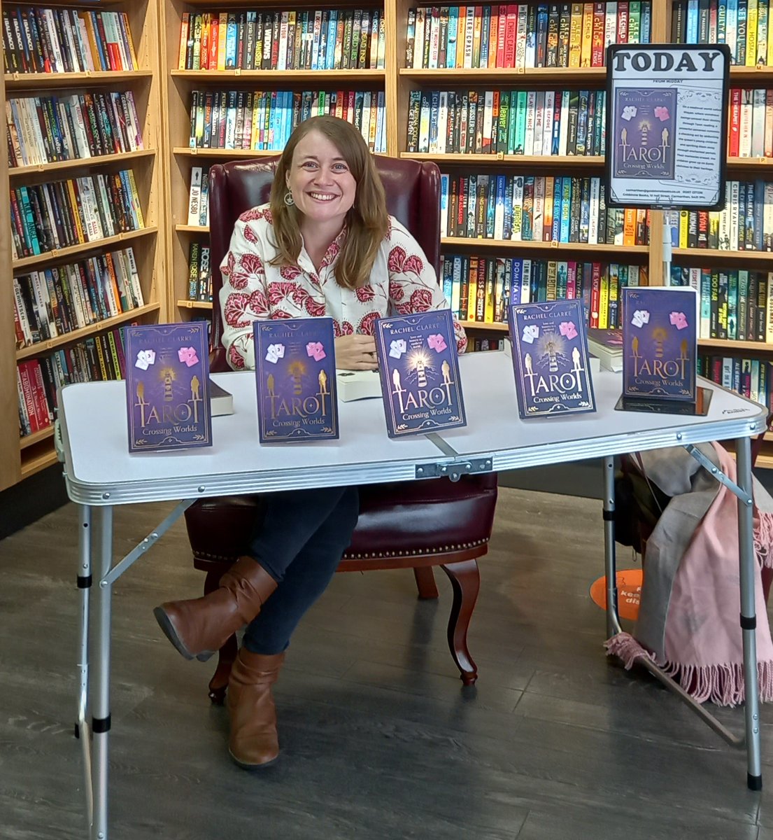 Love fantasy? Come by and meet the author Rachel Clarke and get a copy signed of her new book Tarot Crossing Worlds. #GoldstoneBooks #indiebookshop #MeetTheAuthor #booksigning @r_clarke_author