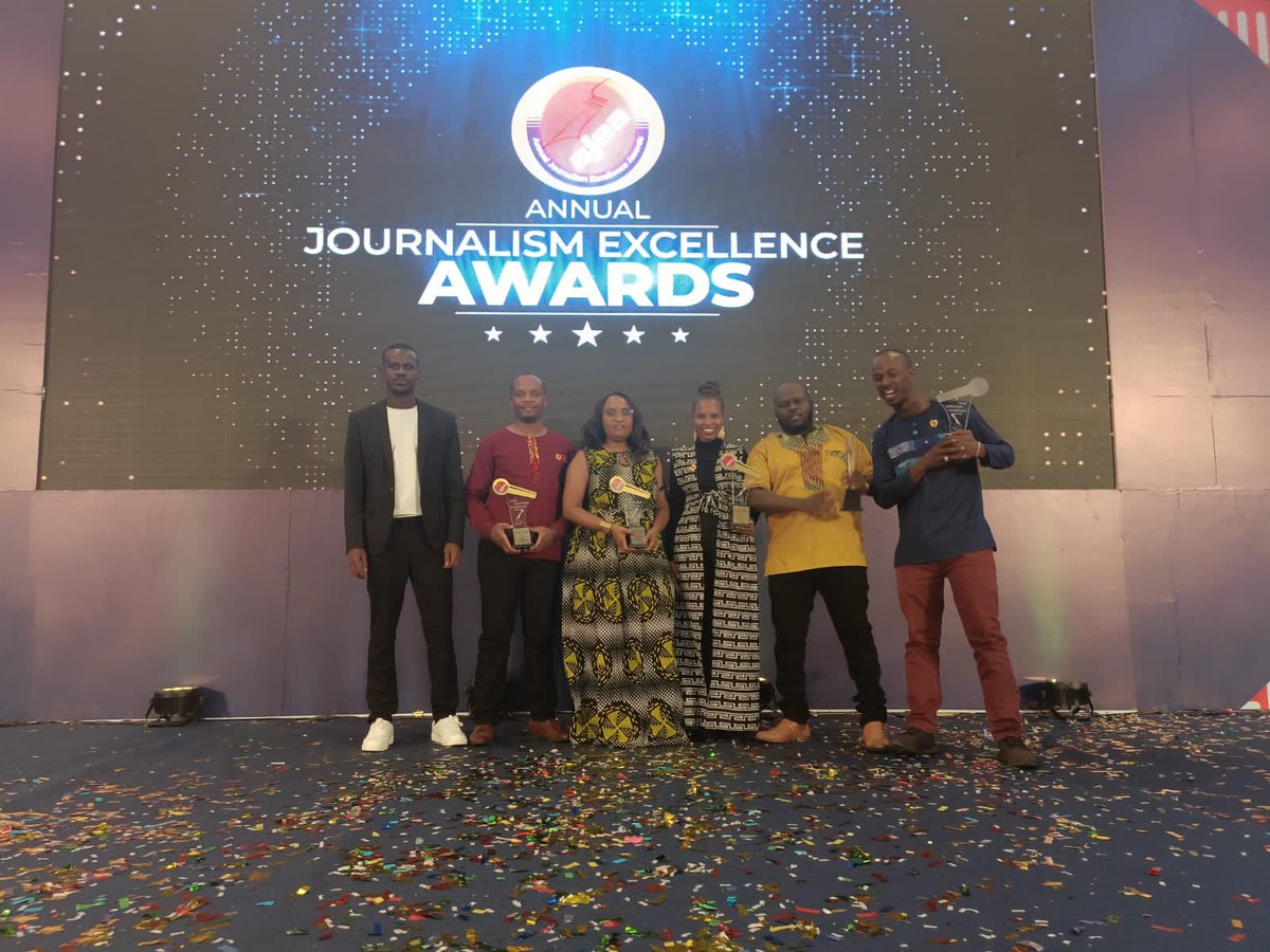 The champs! The @AfUncensored award winning team. #AJEA2024 @joy_kirigia @raquel_muigai @biko @tom_mukhwana @bonareri_tracy @LindaNgari @clint @johnallannamu