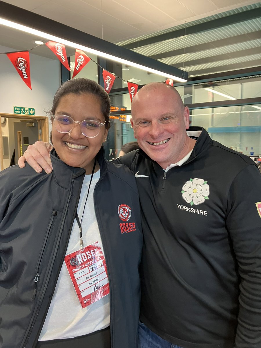 KHEF22's tweet photo. Appreciate having this bunch as colleagues and friends. #oneteamoneYork @YorkSportUnion @UniOfYork   The York roses team is a strong one 👏👏👏 https://t.co/9M8H85LfYV
