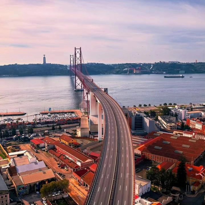 A nossa linda Ponte 25 de Abril! #Lisboa ↔ #Almada