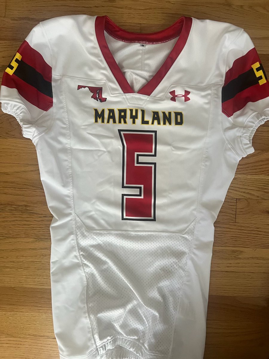 Big33MD's tweet photo. Jerseys are in! https://t.co/5f73xkMplo