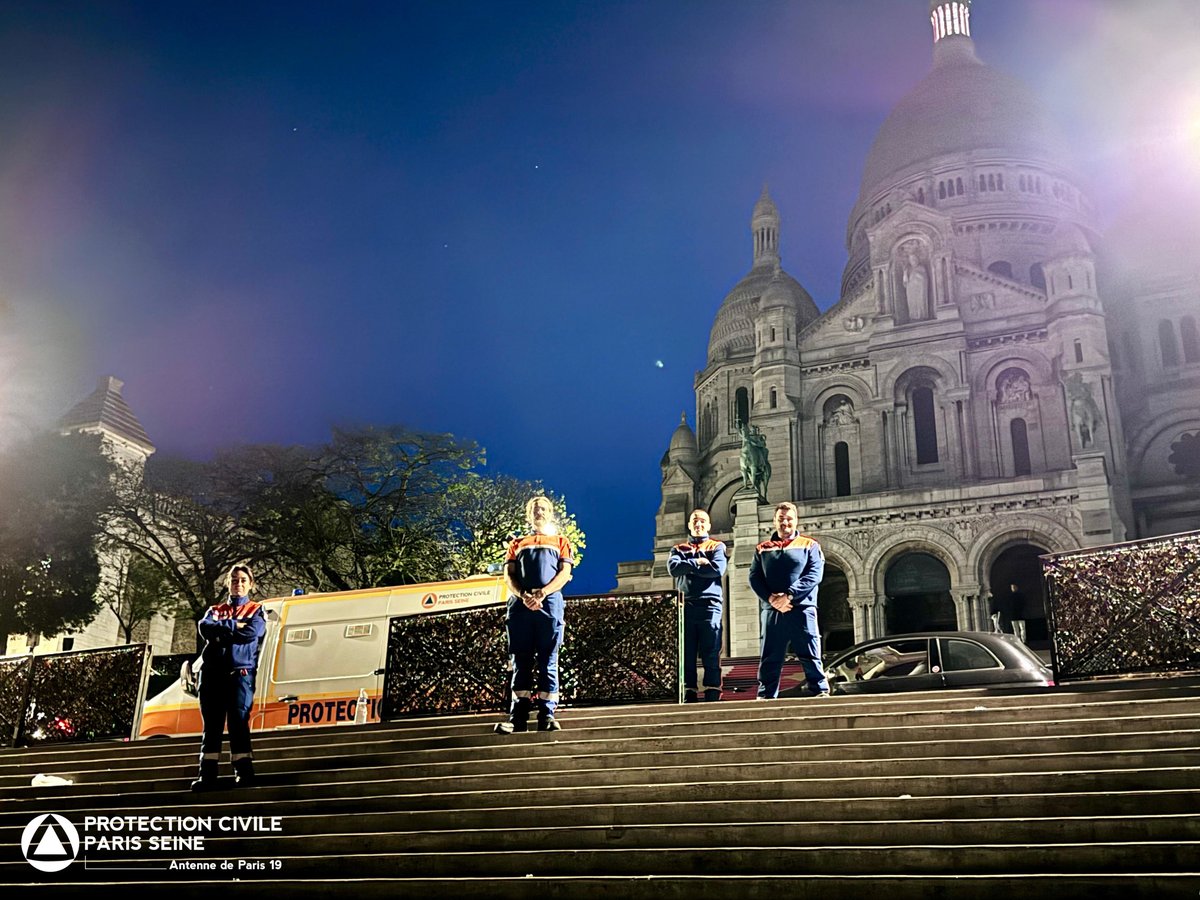 PCParis19's tweet image. #24h #protec

Merci à nos 10 secouristes qui se sont relayés ce vendredi 3 mai à 12h jusqu'à ce samedi 4 Mai à 7h pour une garde SAMU de Paris.

Stephane, Théophile, Jacques, Evan, Inès, Guillaume, Enzo, Gauthier et Gyldas.

Merci aussi à Julien présent à la régulation Samu 75