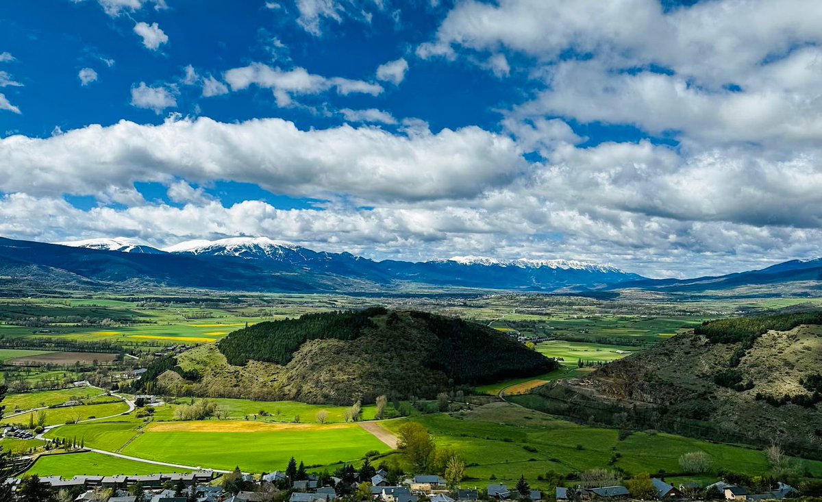 Turisme Cerdanya (@turismecerdanya) on Twitter photo ❄️☀️ Experimenta la màgia de la #Cerdanya en aquests dies de primavera!
Fantàstica foto de <a href="/Intercerdanya/">Intercerdanya</a>
#TurismeCerdanya ❄️☀️ Experimenta la màgia de la #Cerdanya en aquests dies de primavera!
Fantàstica foto de <a href="/Intercerdanya/">Intercerdanya</a>
#TurismeCerdanya