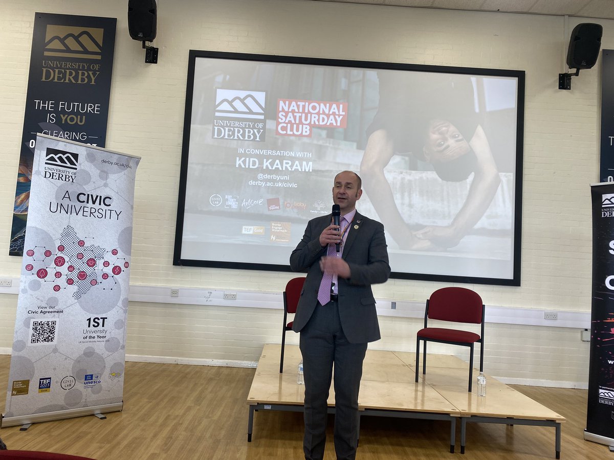 keith mclay opens the @DerbyUni masterclass on national Saturday club team opps for 13-16 year olds. @Artcore_UK @kidkaram @babypeopleuk @derbytheatre @DCCTOfficial
