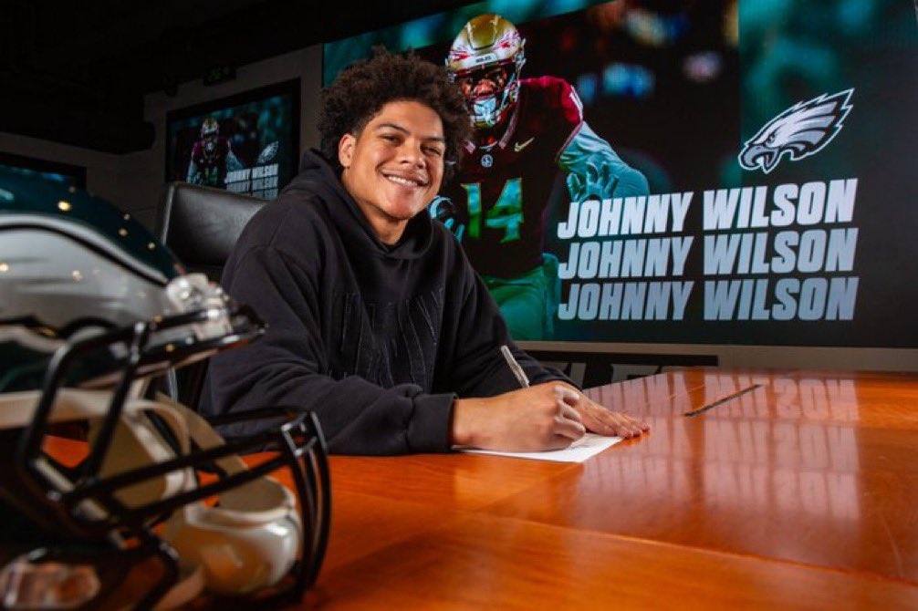 UPDATE: Former Florida State wide receiver Johnny Wilson has officially signed with the Philadelphia Eagles.

Wilson was drafted in the sixth round of the 2024 NFL Draft. 🔥 #GoNoles #NoleFamily