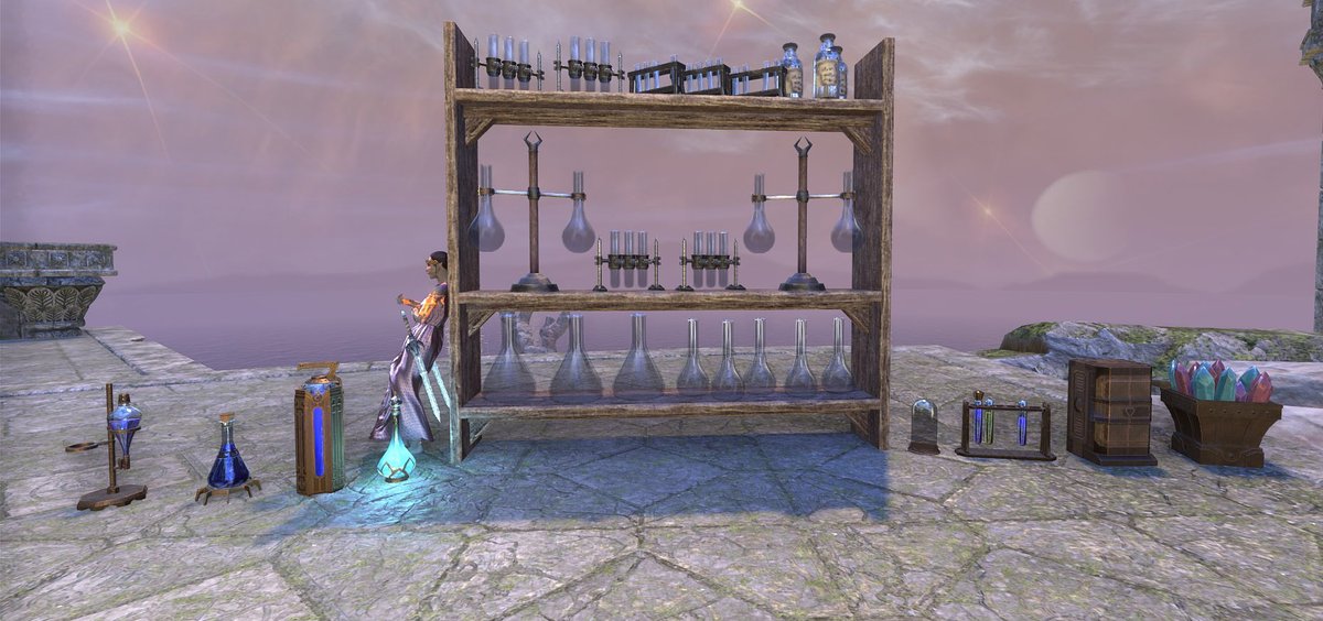 Alchemy themed furnishings at the Luxury Furnisher! Look at that glowy Redguard bottle 🤩eso-hub.com/en/luxury-furn… #ESO #LuxuryFurnisher @AlcastHQ