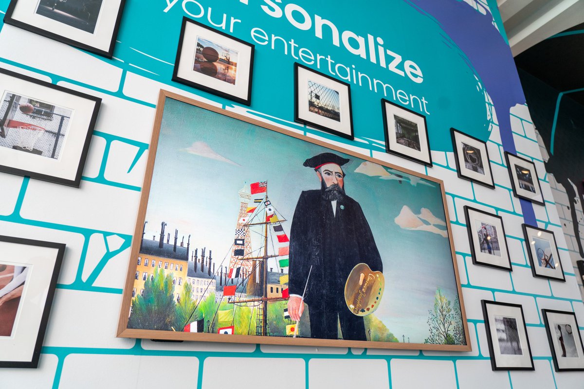 Hisense, kullanılmadığında sanat eserine dönüşen 4K QLED TV'yi tanıttı: Hisense, bir şey izlemediğinizde tabloya dönüşen 4K QLED televizyonunu tanıttı. Hisense CanvasTV, Samsung Frame TV'den çok daha uygun fiyatlı olmasıyla dikkat çekiyor. dlvr.it/T6PqY2