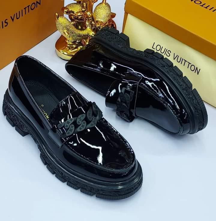 Size 40————-46. N32000✅✅✅✅