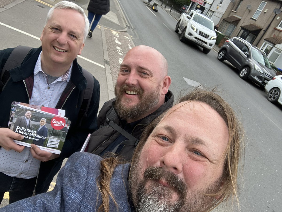 Huge congratulations @SadiqKhan from Team @medwaylabour who have been really pleased to be out on the #LabourDoorstep in Bromley, Bexley, Lewisham & Islington over the past few weeks.