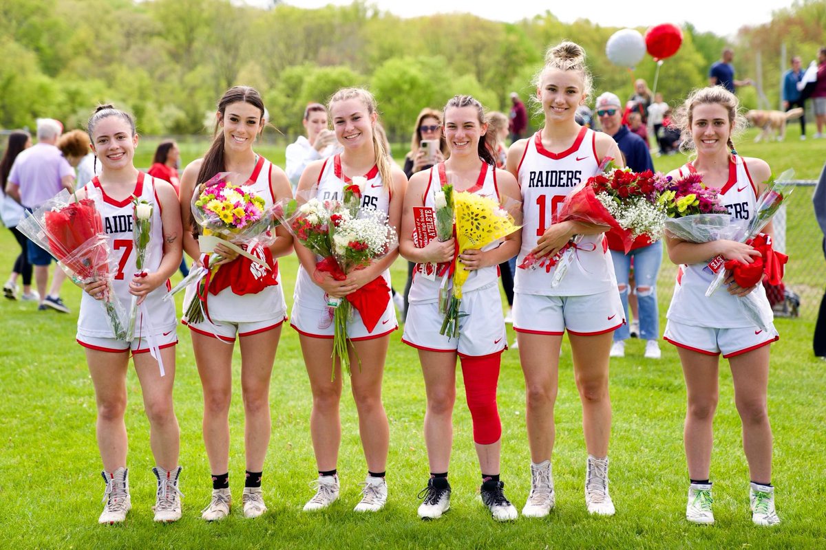 A week of senior celebrations!🥳 Congratulations to our Baseball, Boys and Girls Lacrosse seniors who were recognized and celebrated this week.❤️🐾 #NRockAthletics wishes you the best in your future endeavors. @NoRockBoysLax @NRGirlsLacrosse @Norockbaseball