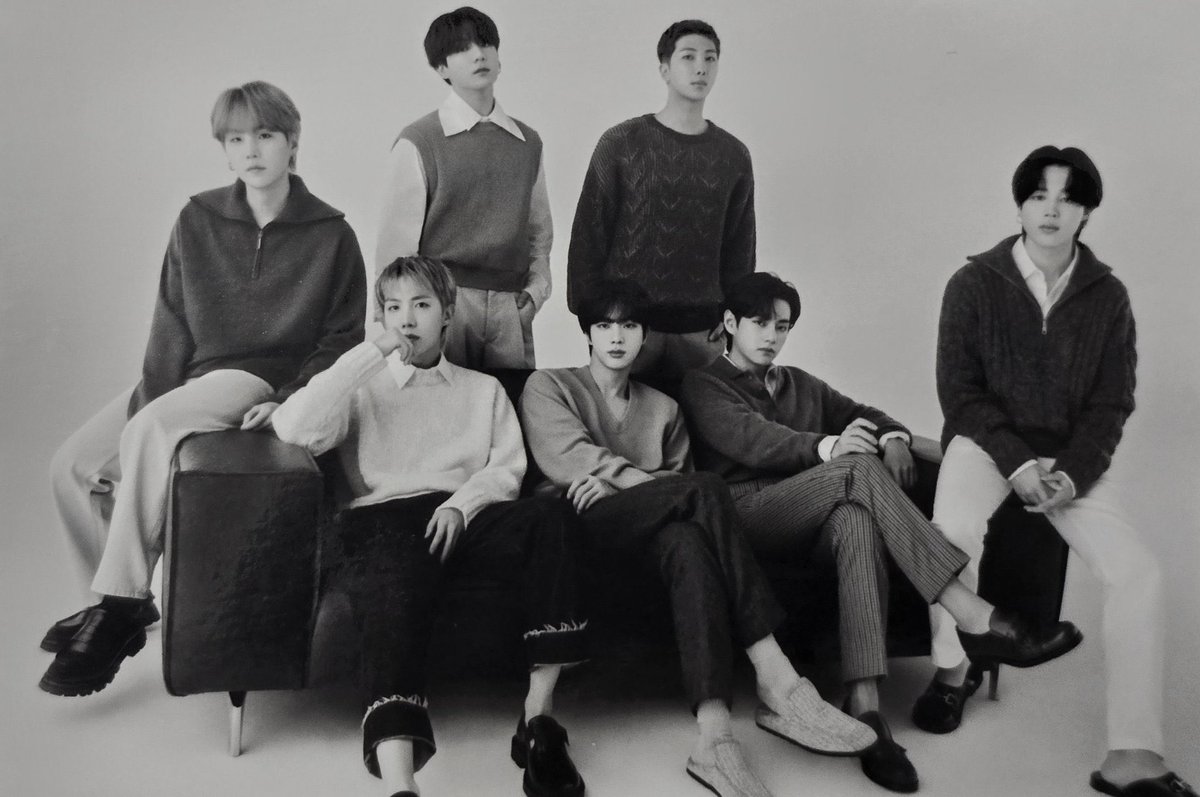 🗣 LOUDER 

WE ARE WITH YOU BTS 
WITH BTS TILL THE END 
BTS HAVE ARMYS 
ARMY FOREVER BTS FOREVER 
BTS HAS MOST ORGANIC SUCCESS
BTS THE KINGS