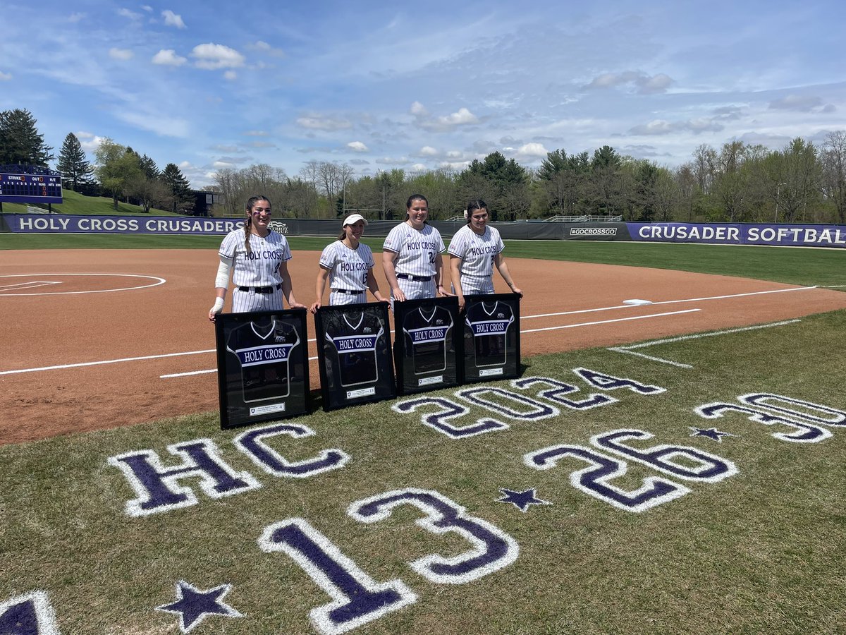 Picture perfect day at Freshman Field for <a href="/HCrossSB/">Holy Cross Softball</a> Senior Day! Field is perfect, a little Senior parent catch pregame &amp; recognition of our four senior leaders. Now let’s play ball! #GoCrossGo 💜🥎✝️
