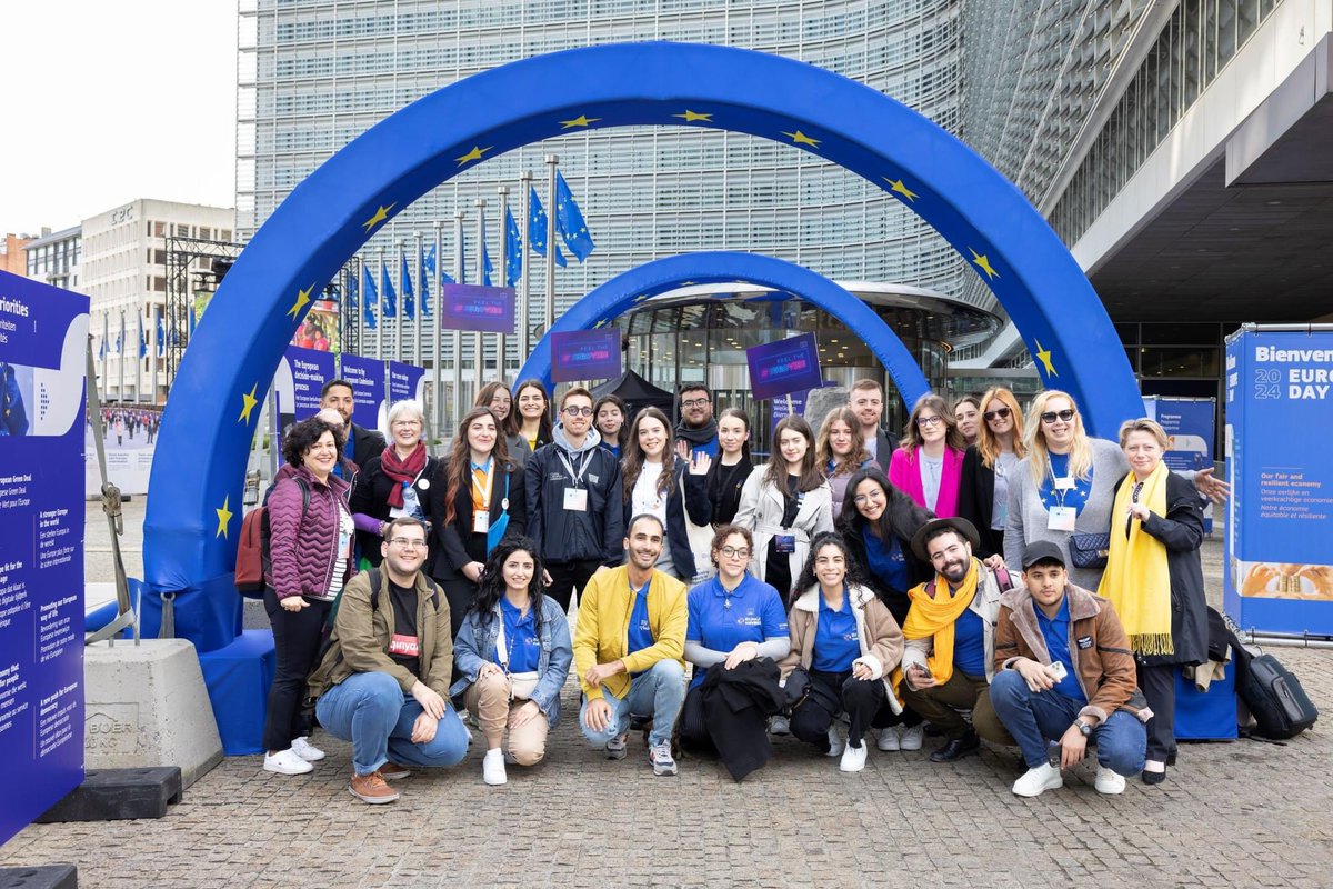 It’s a wrap! During today’s #EuropeDay we showcased what we do on #EUEnlargement, our support to 🇺🇦#Ukraine & the #EUGreenDeal in the Southern Neighbourhood.

Visitors had the chance to engage directly with passionate young people from the 🇪🇺 Neighbourhood & Enlargement regions!